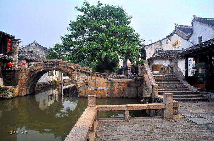 虫虫助手下载